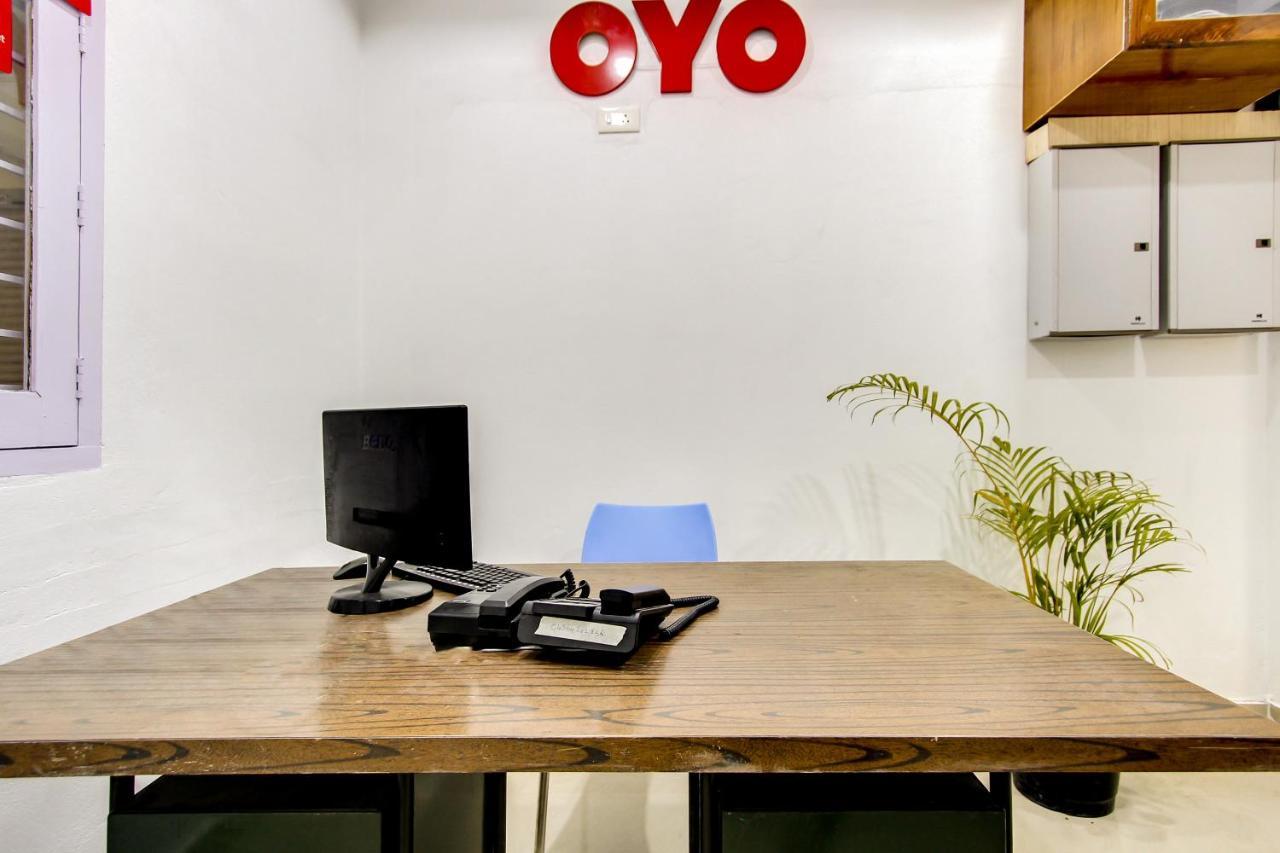 Отель Oyo 69625 Mayuraa Residency Кумбаконам Экстерьер фото