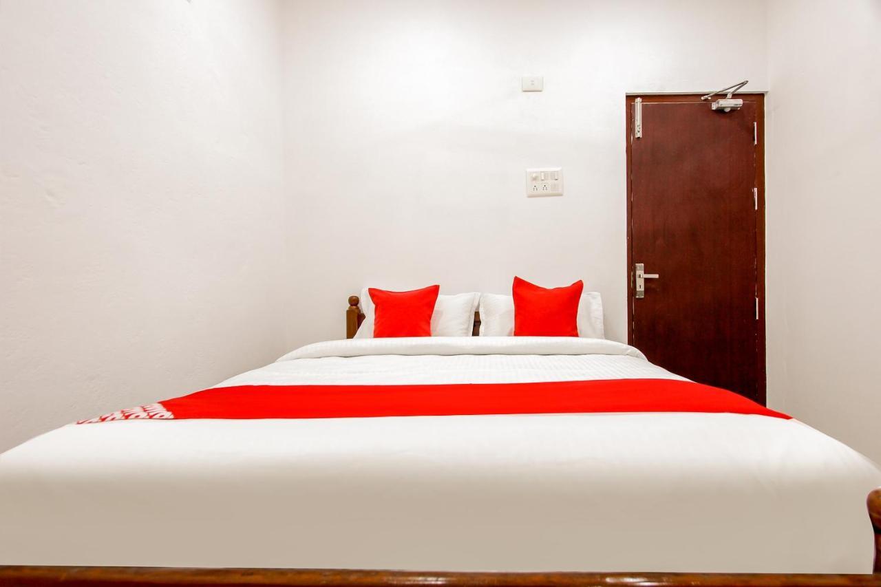 Отель Oyo 69625 Mayuraa Residency Кумбаконам Экстерьер фото